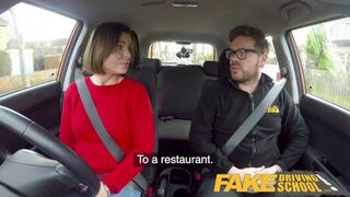 Фальшивая автошкола Ревнивая ученица с отличными сиськами хочет жесткого траха порно